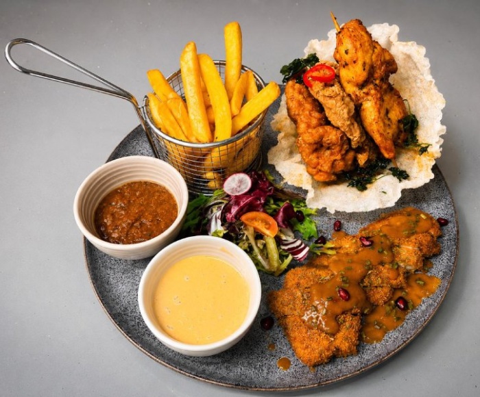 Whos Cafe Paisley